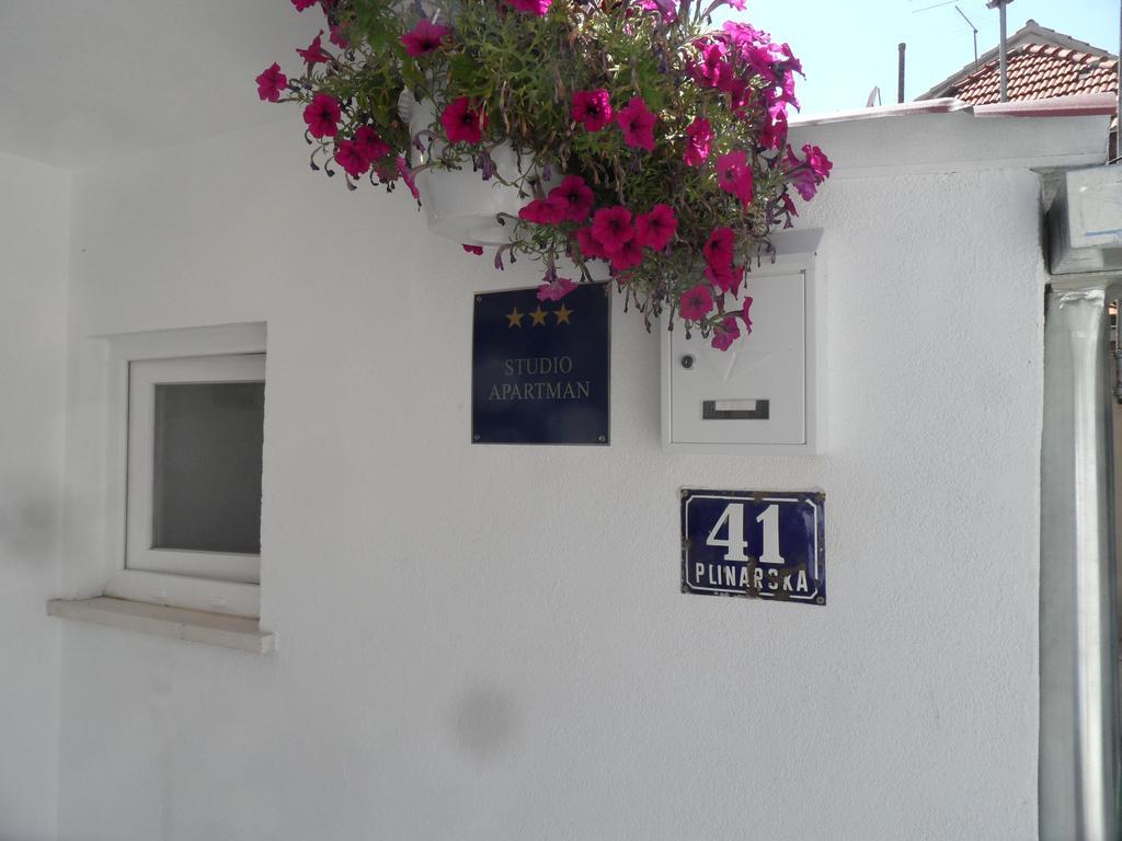 Majo Apartament *