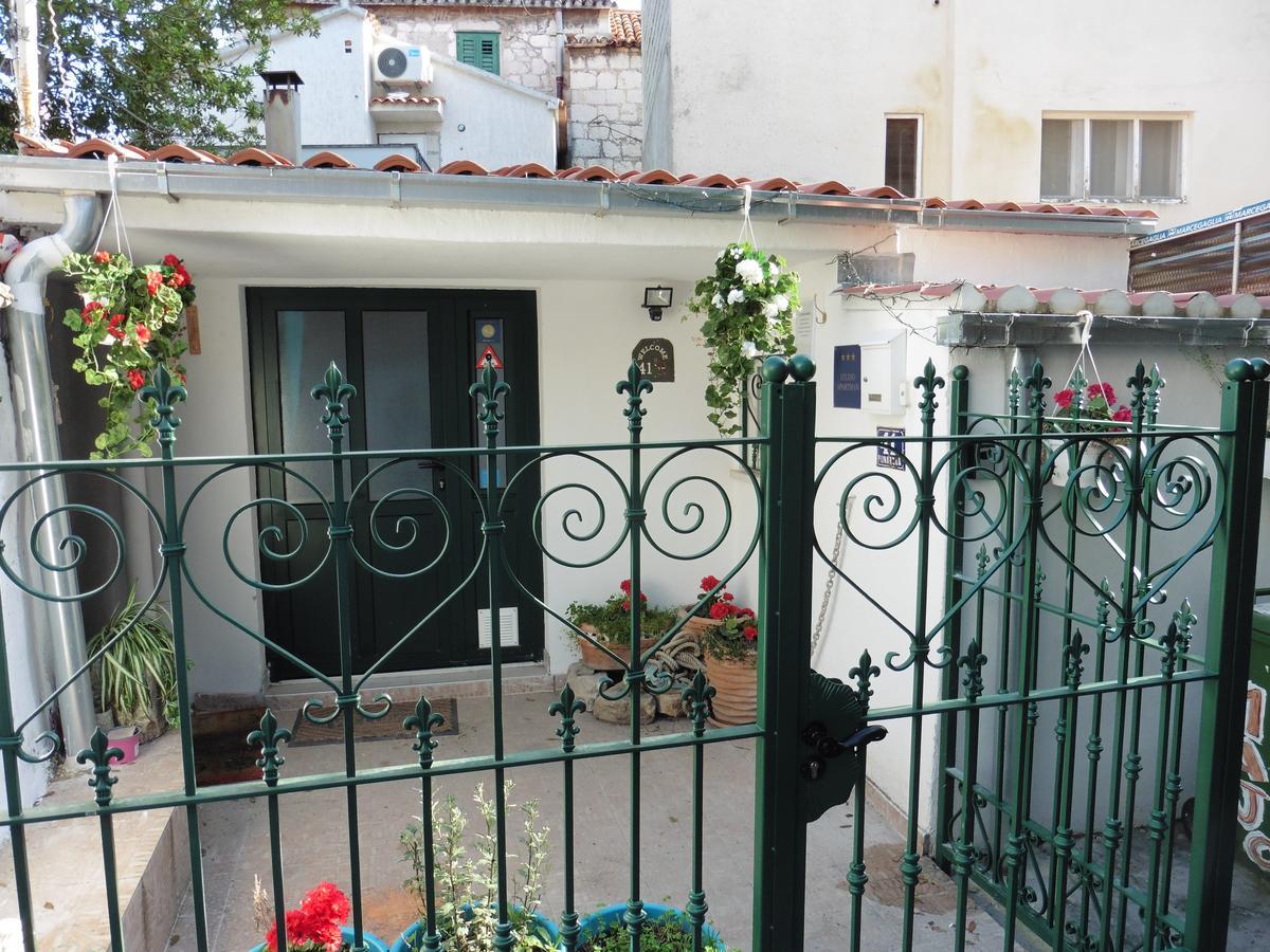 Apartament Majo